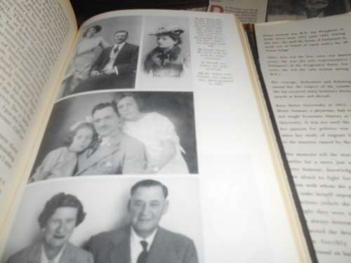 HELEN SUZMAN - MEMOIRS - IN NO UNCERTAIN TERMS (Memoirs) 1994 hardback & newspaper clipping 2009