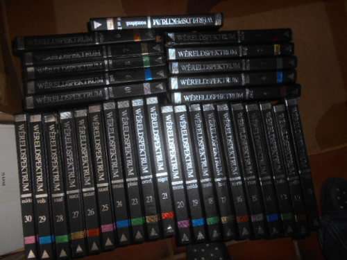 Wereld Spektrum Africana Ensiklopedie:   28 boeke