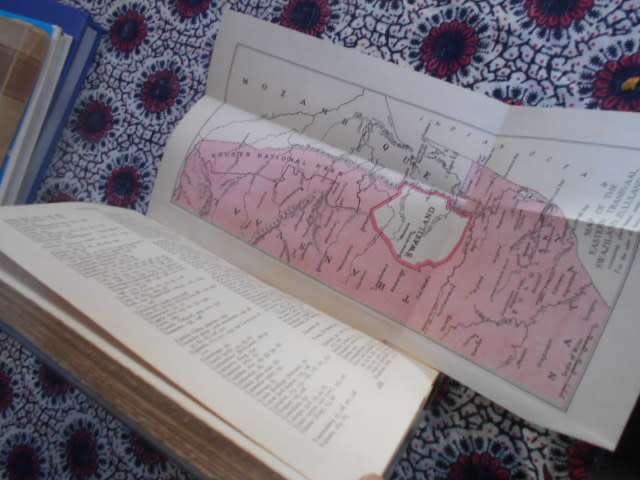 DENEYS REITZ - NO OUTSPAN -Faber & Faber London MCMXLIII  & foldout map