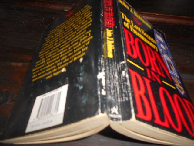 JOHN ROBINSON -  BORN IN BLOOD - THE LOST SECRETS OF FREEMASONRY softback