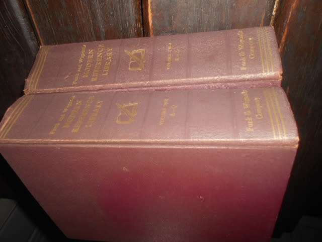 SET OF 2 VOL A-Q & R-Z FUNK & WAGNALLS  1954 NEW PRAC STANDARD DICTIONARY EM*PHA*TYPE ED.