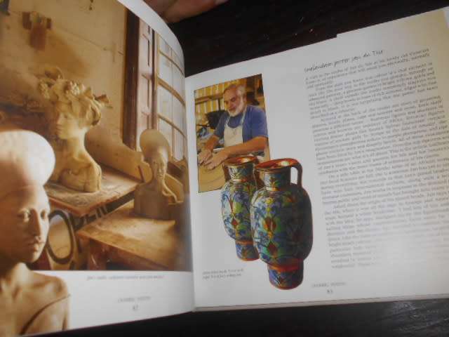 OVERBERG TAPESTRY - L HOWARD - PHOTOGRAPHY K PHILLIPS ILLUS  2004 1ST ED