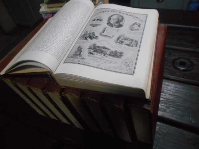 set of 5 out of 10 volumes Consolidated encyclopedia illus  printed Union of SA