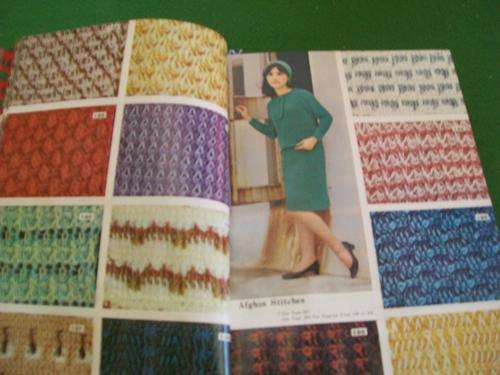 2000 PATTERNS OF DESIGN AND FIGURE KNITTING ED. M MIYASHITA illustrated rare collective 1960's book