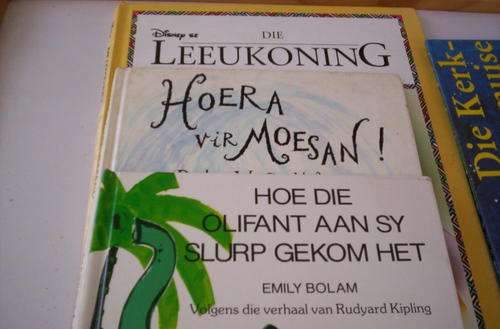 AFRIKAANS KINDERBOEKE