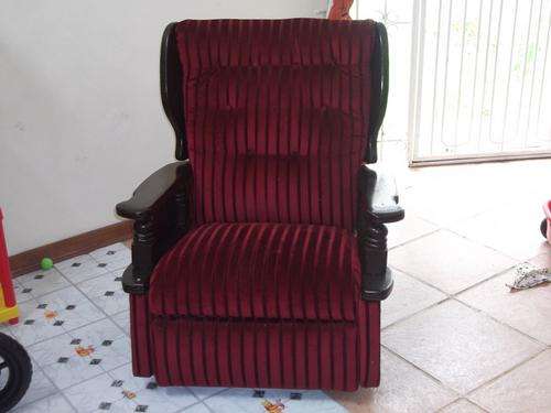 Lazy boy reclining chair