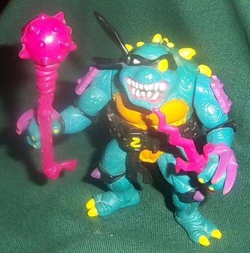 SLASH WITH ACCESSORIES