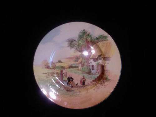 A BIG RUSTIC ENGLAND ROYAL DOULTON PLATE