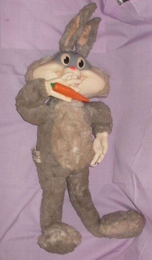A VERY RARE 1962 TALKING BUGS BUNNY BY MATTEL