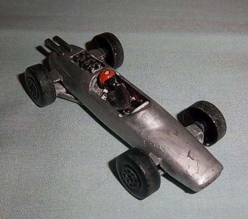 A LOTUS RACER BY MATCHBOX SUPERFAST, MB19