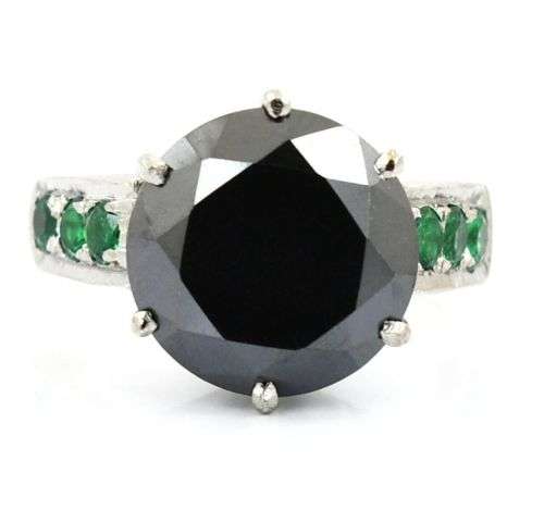 CLEARANCE**CERTIFIED 6.50 Ct AAA Genuine Black Diamond Solitaire Ring With Emerald Accents**