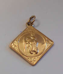 **9ct Gold Saint Christopher - Patron Saint of Travellers Pendant**