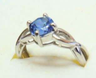 **1ct Genuine Natural Blue Sparkly Tanzanite Solitaire Ring**