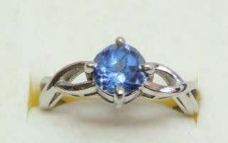 **1ct Genuine Natural Blue Sparkly Tanzanite Solitaire Ring**