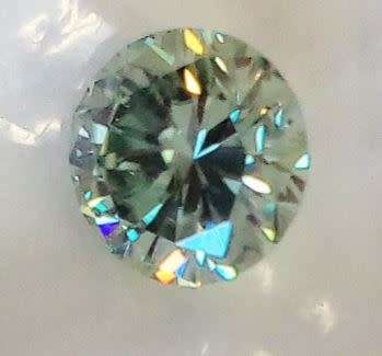 1.56ct Light Green Moissanite - Stunning Sparkle!