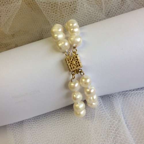 Classic and Elegant Genuine 7-8mm Cultured Freshwater Pearls Double Strand Bracelet 7.5`