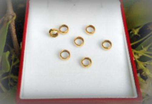 Beautiful 9ct gold set of 7 Lucky/Friendship rings