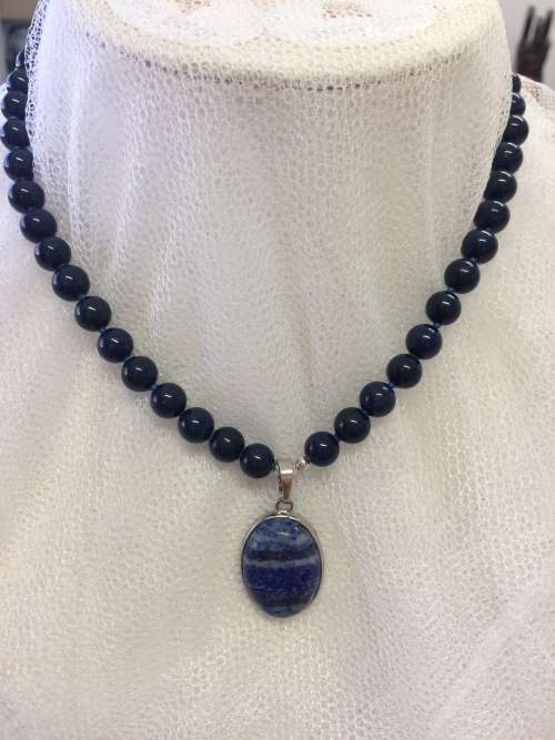LAPIS LAZULI GENUINE SEMI PRECIOUS STONE NECKLACE - BEAUTIFUL!
