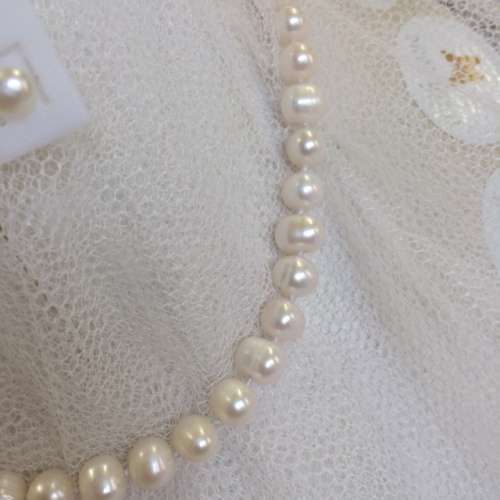 GENUINE CULTURED PEARLS | 45CM | FREE EARRINGS | CLASSIC and ELEGANT