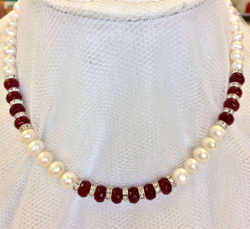 GENUINE CULTURED PEARL AND SEMI PRECIOUS NECKLACE