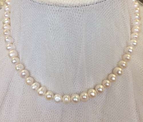 GENUINE CULTURED PEARL NECKLACE WITH ATTACHABLE BRACELET - SO CLASSIC