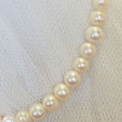 GENUINE CULTURED PEARL NECKLACE WITH ATTACHABLE BRACELET - SO CLASSIC