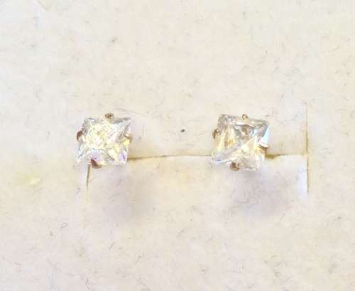9ct Gold Princess Cubic Zirconia Earrings