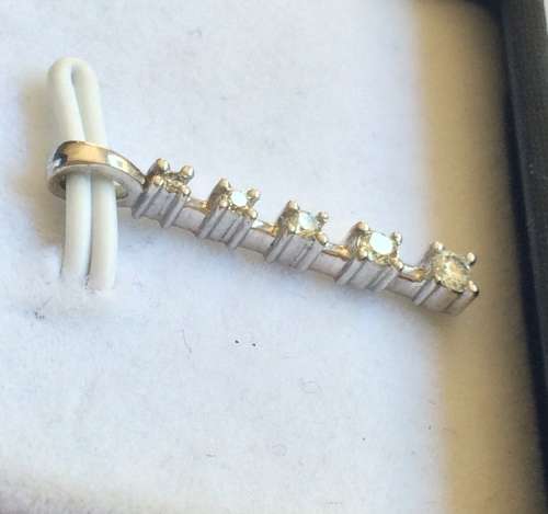 BROWNS GENUINE DIAMOND JOURNEY PENDANT | 9CT WHITE GOLD