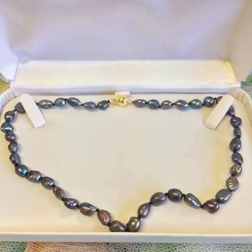GENUINE BLACK BAROQUE PEARL NECKLACE