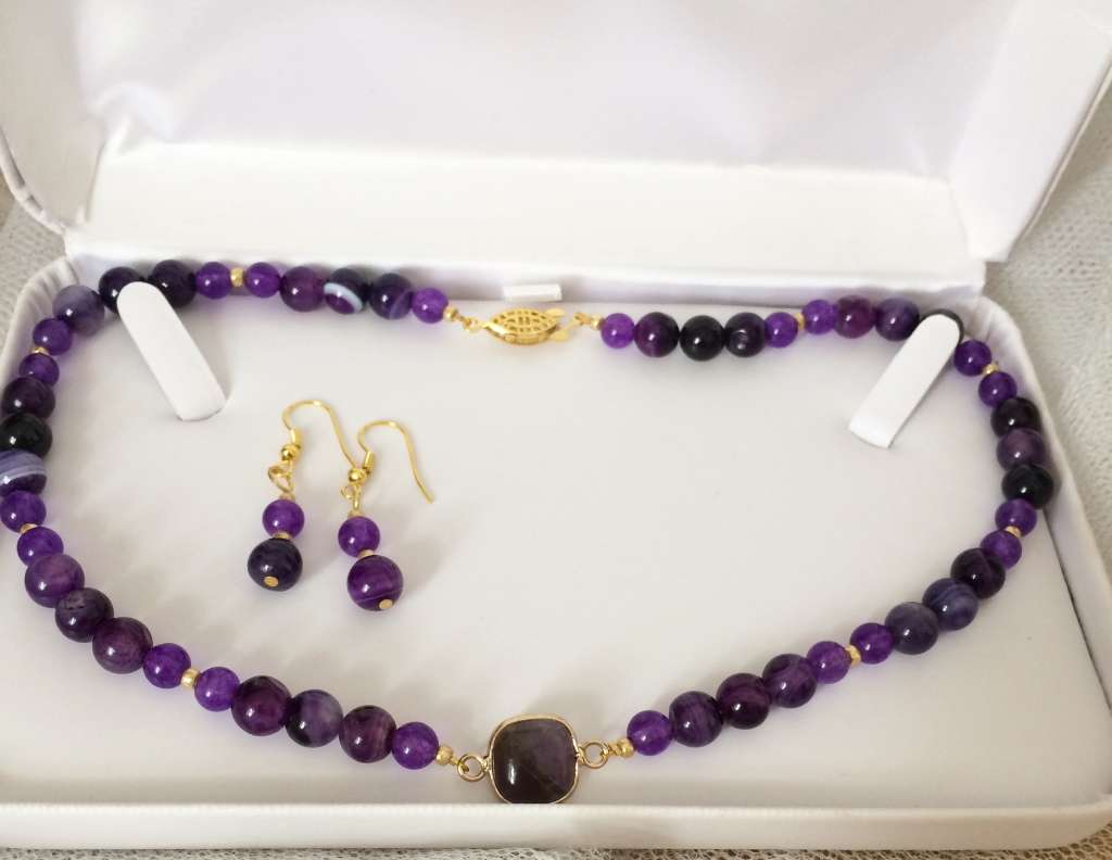 Amethyst and Agate Semi Precious Stone Necklace & Earrings