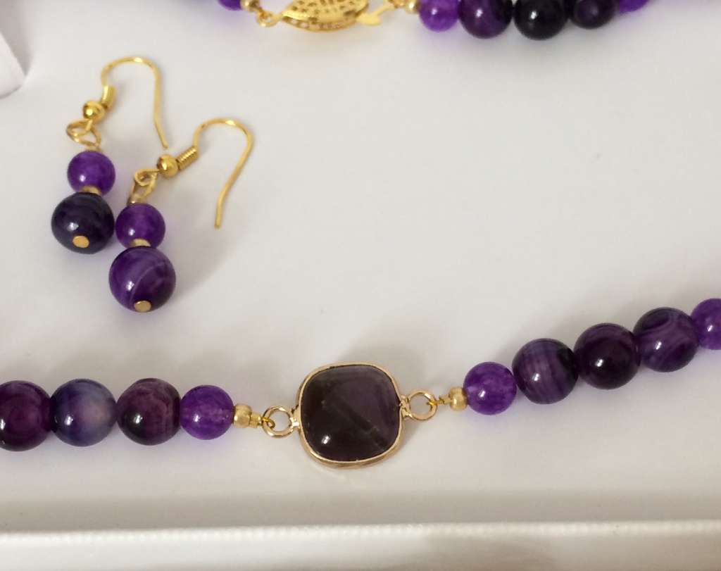 Amethyst and Agate Semi Precious Stone Necklace & Earrings