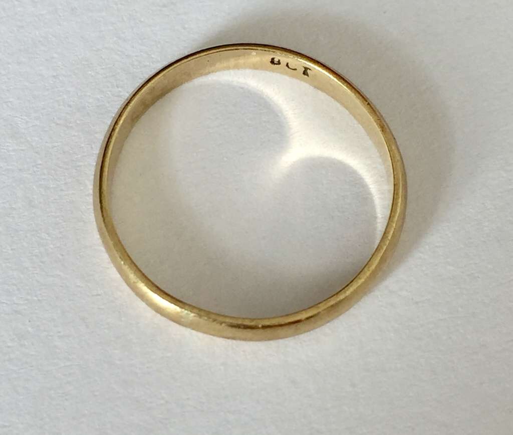 9ct Gold Toe or Pinky Ring