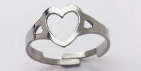 Hollow Heart Ring  -PLUS FREE ENGRAVING