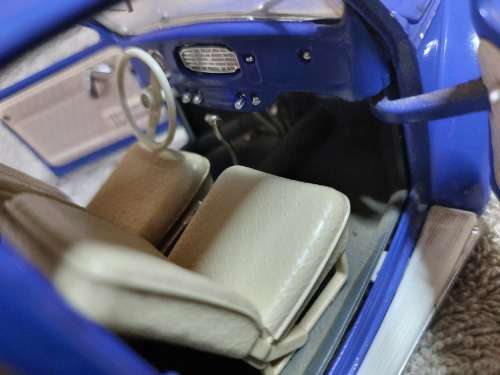 Bburago Beetle 1000 000th Anniversary.