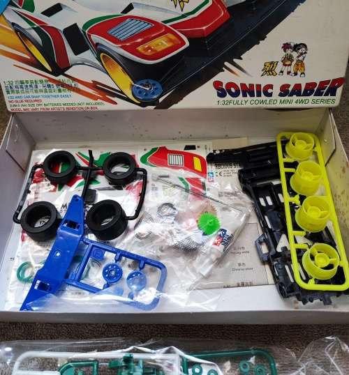 Vintage Sonic Saber Mini 4WD Model Kit