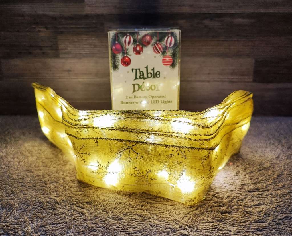 Christmas Decor 2m Table Runner with 40 LED Lights(Gold)