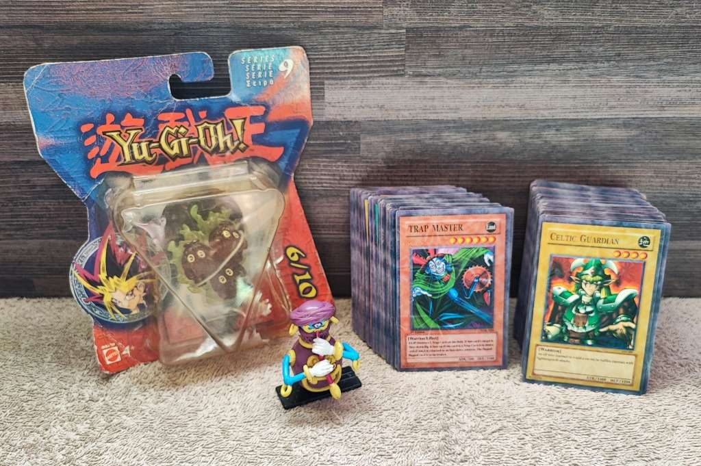 2005 Konami Yu-Gi-Oh Trading Cards & Figures