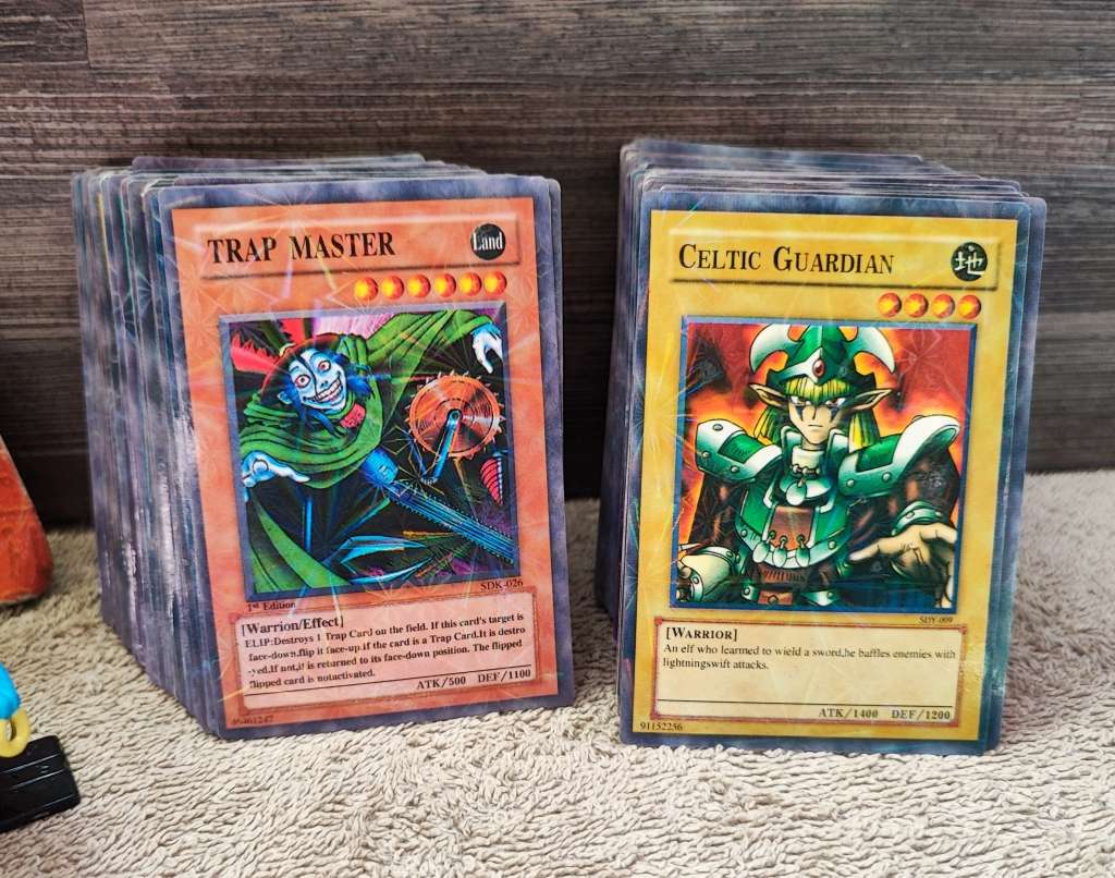 2005 Konami Yu-Gi-Oh Trading Cards & Figures