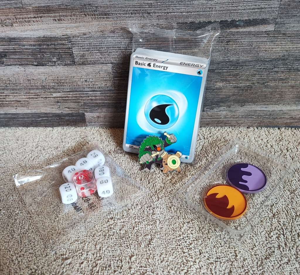 Original Pokémon Trading Cards Accessories