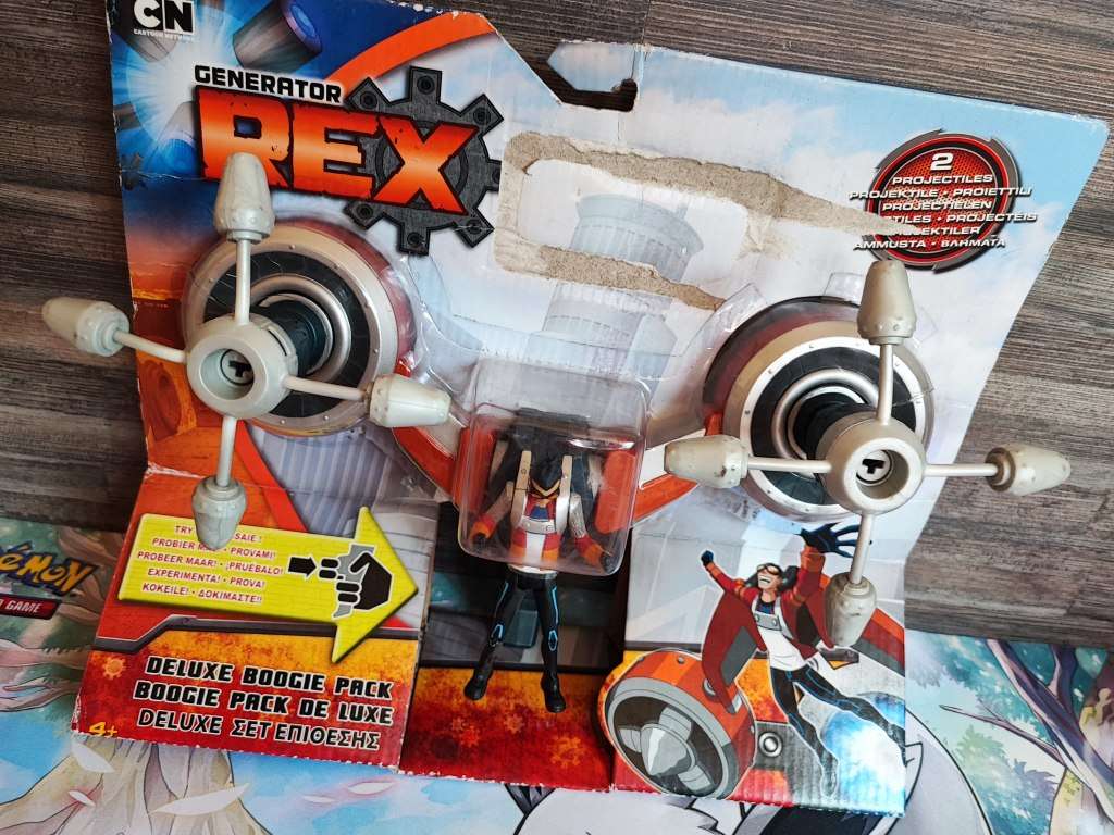 2010 Mattel Cartoon Network`s Generator Rex