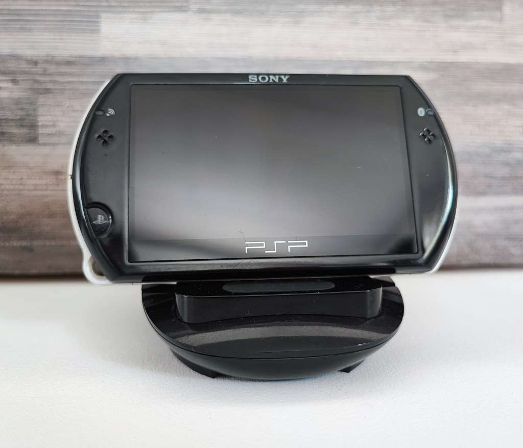Sony PSP GO