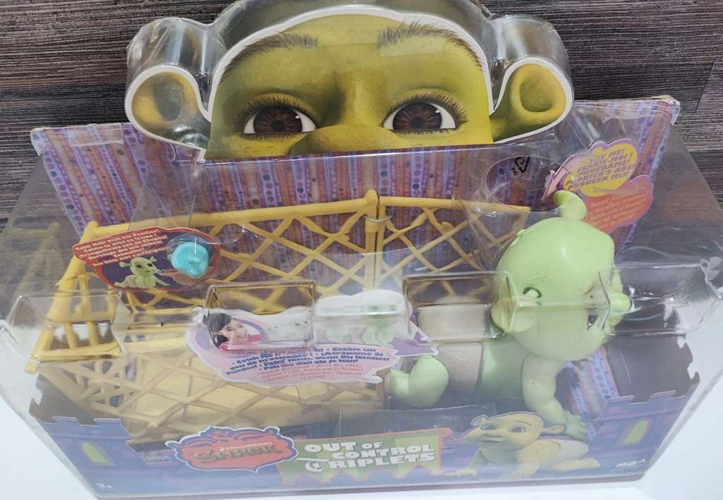 2007 Shrek Out Of Control Triplets Playpen