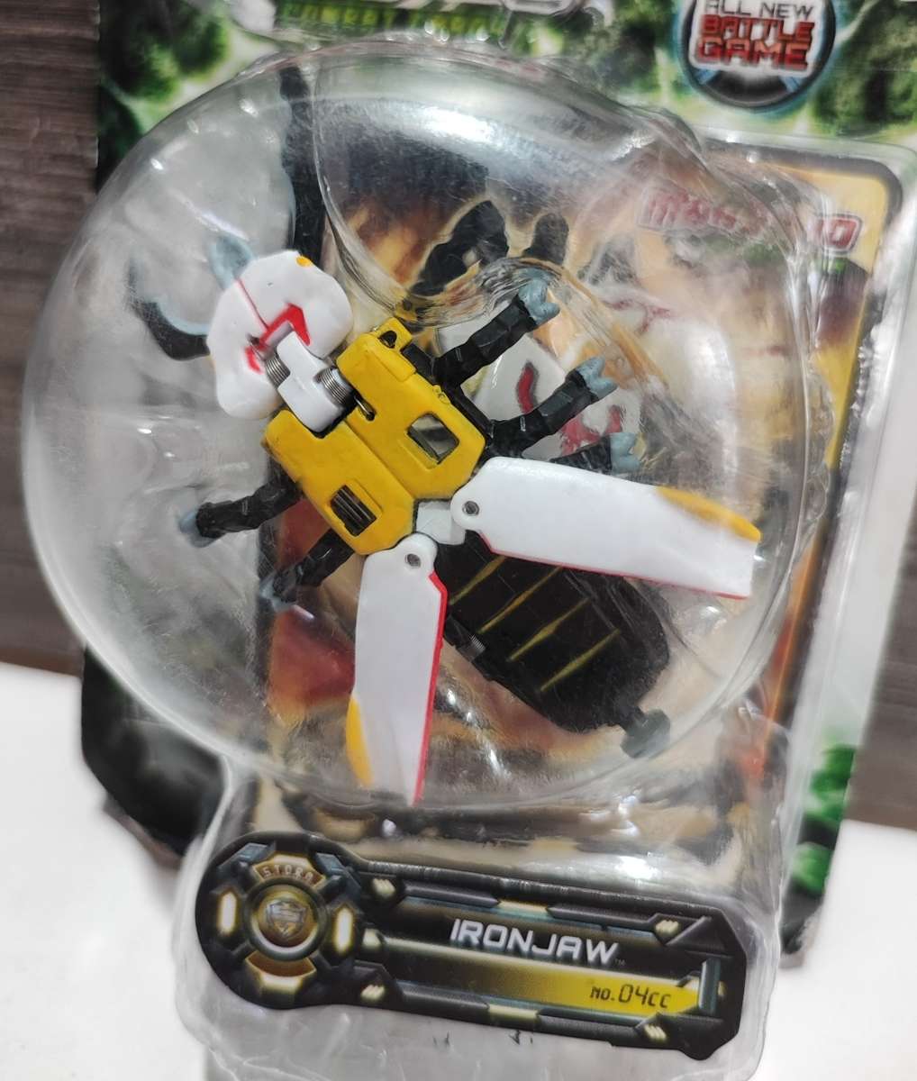 2013 Jakks Pacific Monsuno Combat Chaos - Ironjaw