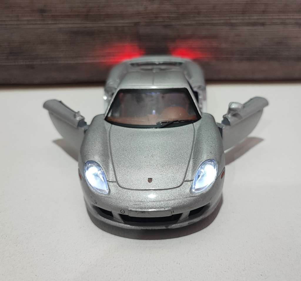 Porsche Carrera GT Model Car with Alarm
