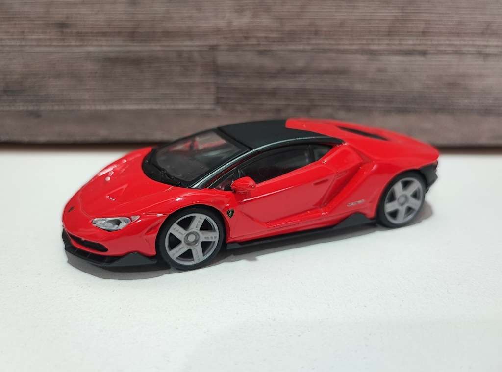 Maisto Lamborghini Centenario Model Car