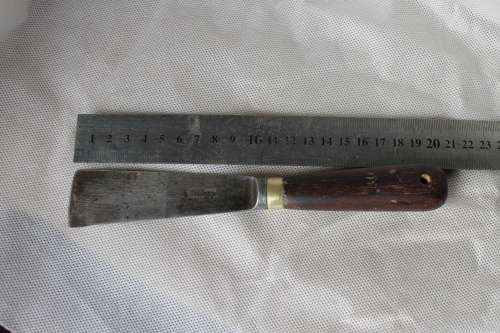 Vintage scraper Footprint