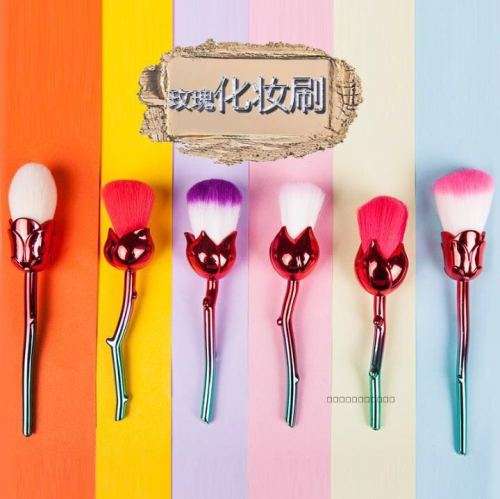Rose Flower Shaped Makeup Brushes Set Women Powder Foundation Brushes Blush--3.5cm