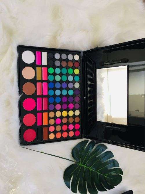 Brand New 78 Color Eyeshadow Higlighter Set--#7803