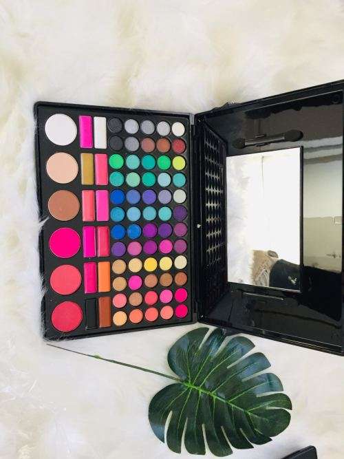 Brand New 78 Color Eyeshadow Higlighter Set--#7803