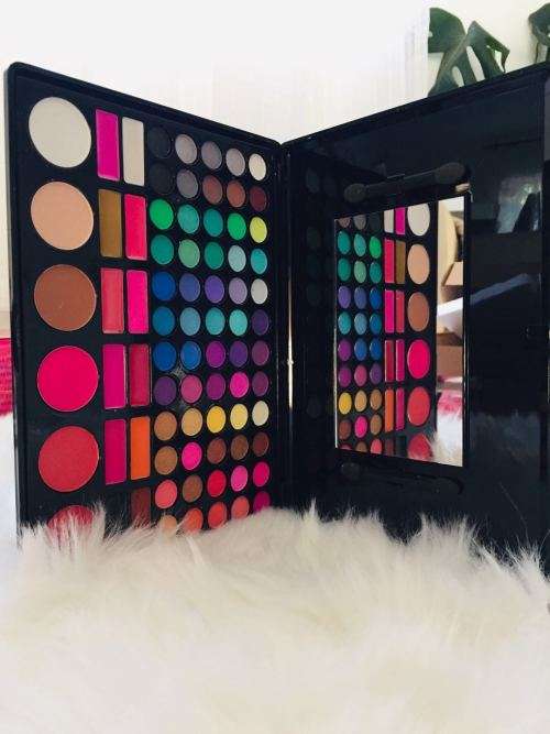 Brand New 78 Color Eyeshadow Higlighter Set--#7803